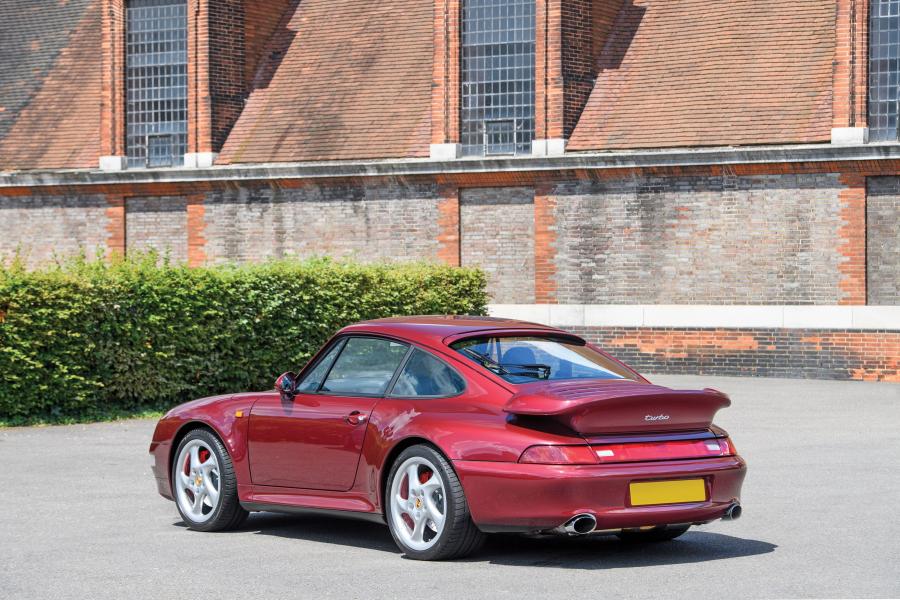  Porsche 911 Turbo 3.6 Coupe 1995 года  (UK) (фото 17 из 26)
